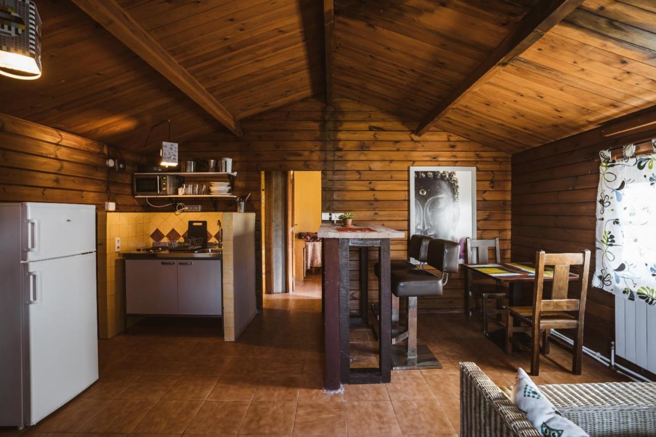 Fuente Del Lobo Glamping & Bungalows - Adults Only Пінос-Хеніль Екстер'єр фото