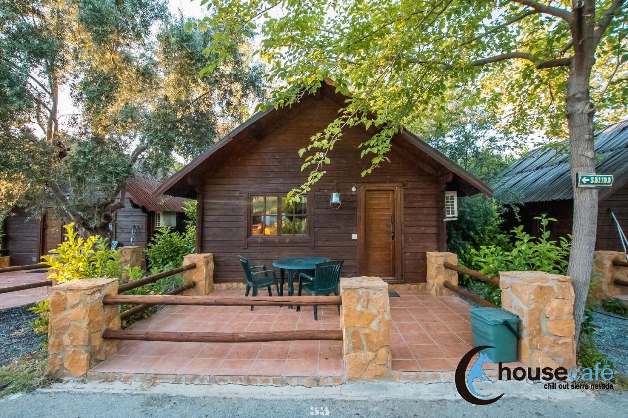 Fuente Del Lobo Glamping & Bungalows - Adults Only Пінос-Хеніль Екстер'єр фото
