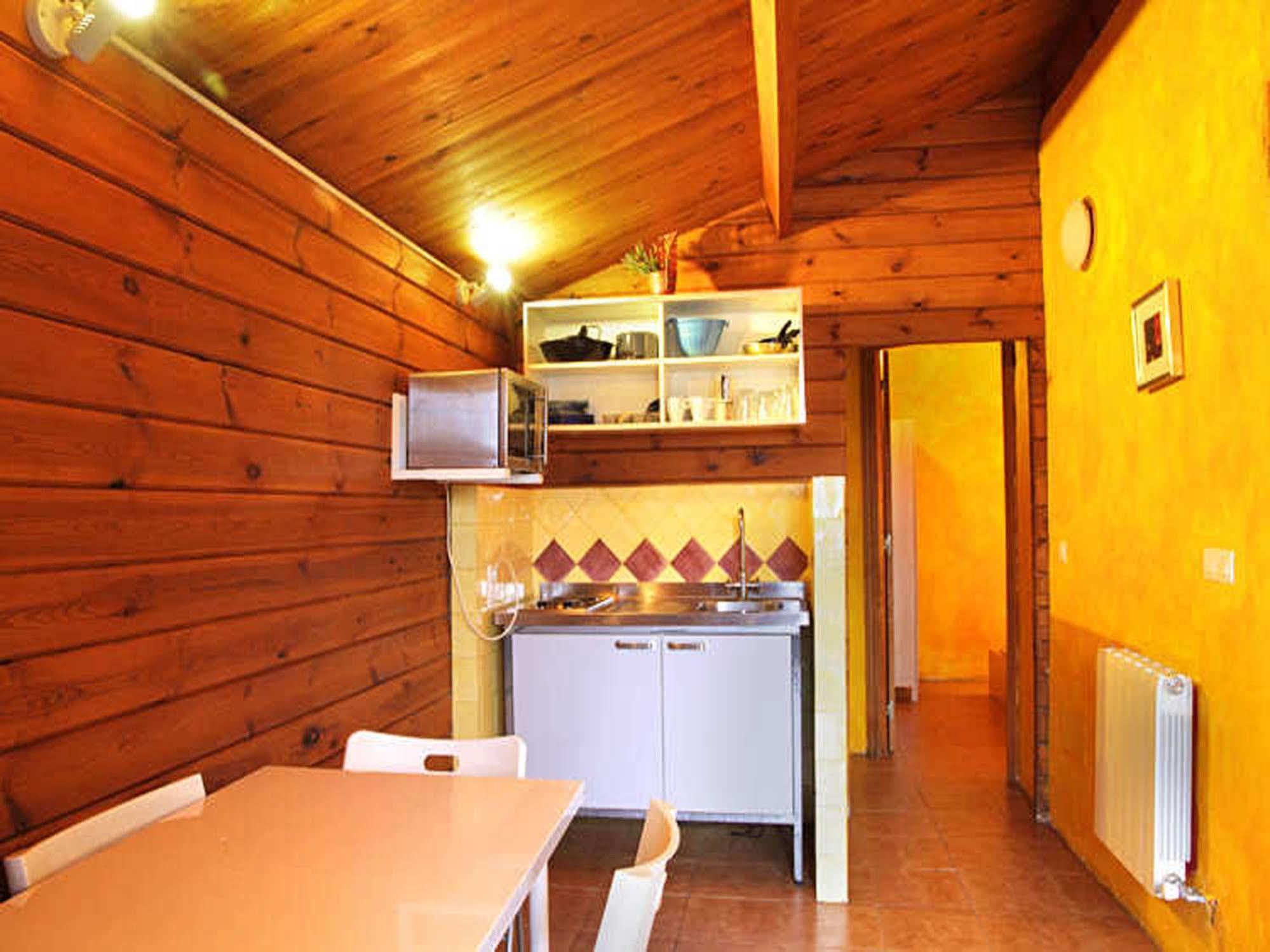 Fuente Del Lobo Glamping & Bungalows - Adults Only Пінос-Хеніль Екстер'єр фото
