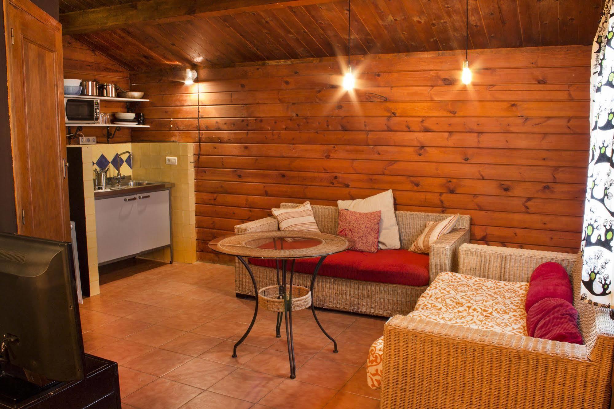 Fuente Del Lobo Glamping & Bungalows - Adults Only Пінос-Хеніль Екстер'єр фото